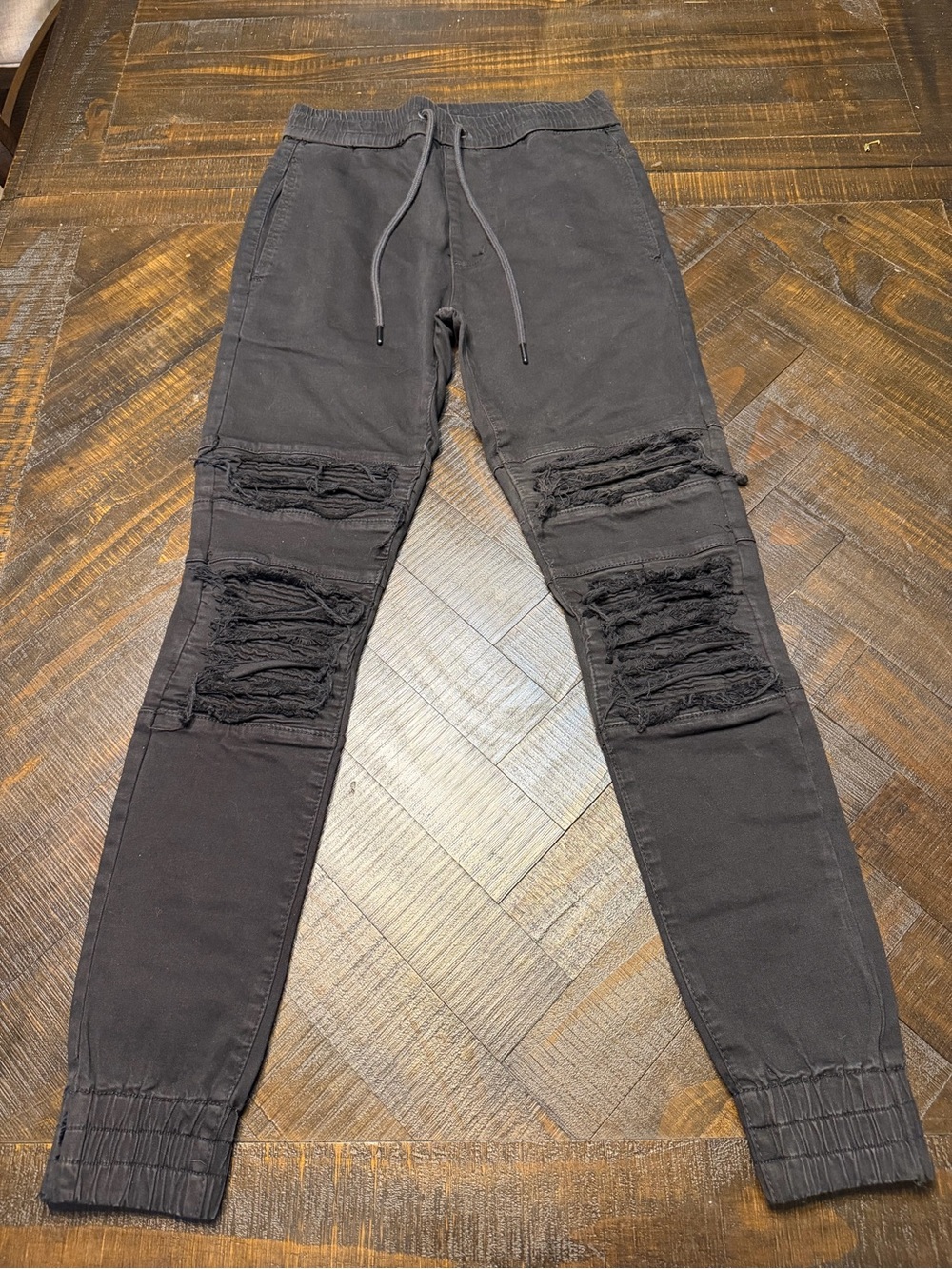 Men's Black Distressed Jogger Sweatpants